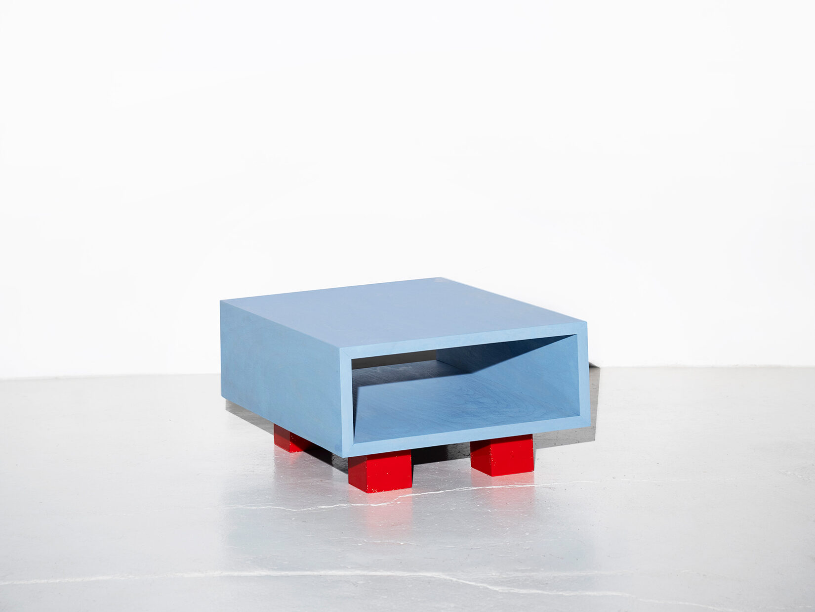 object design - Studio Gerritsen-Bart funky blue design cabinet with epoxy handles and legs - Four Legged Cabinet small front